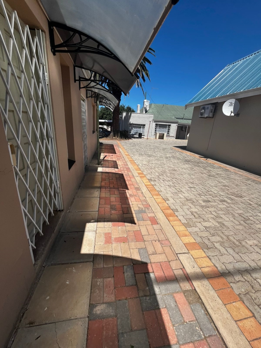 To Let 1 Bedroom Property for Rent in Top Town Eastern Cape